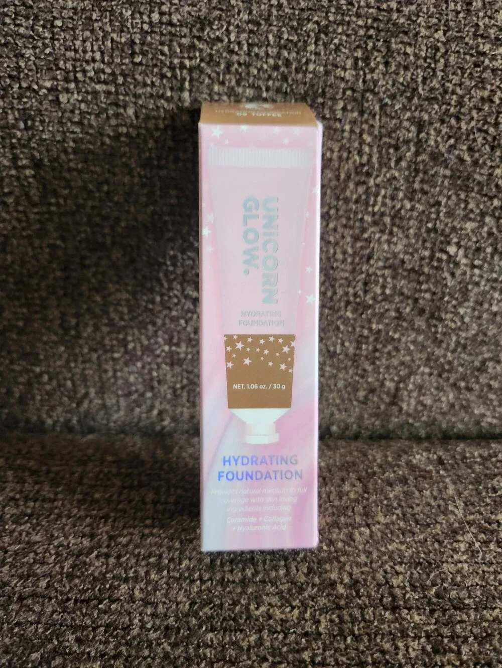 Unicorn Glow Hydrating Foundation 09 Toffee New